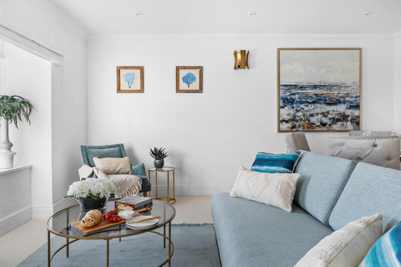 The Seaview Suites At The Corbyn Apartments 托基 外观 照片