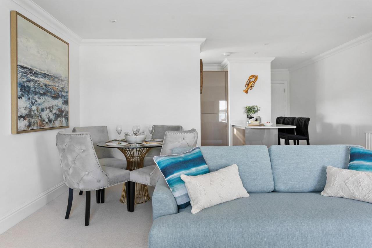 The Seaview Suites At The Corbyn Apartments 托基 外观 照片