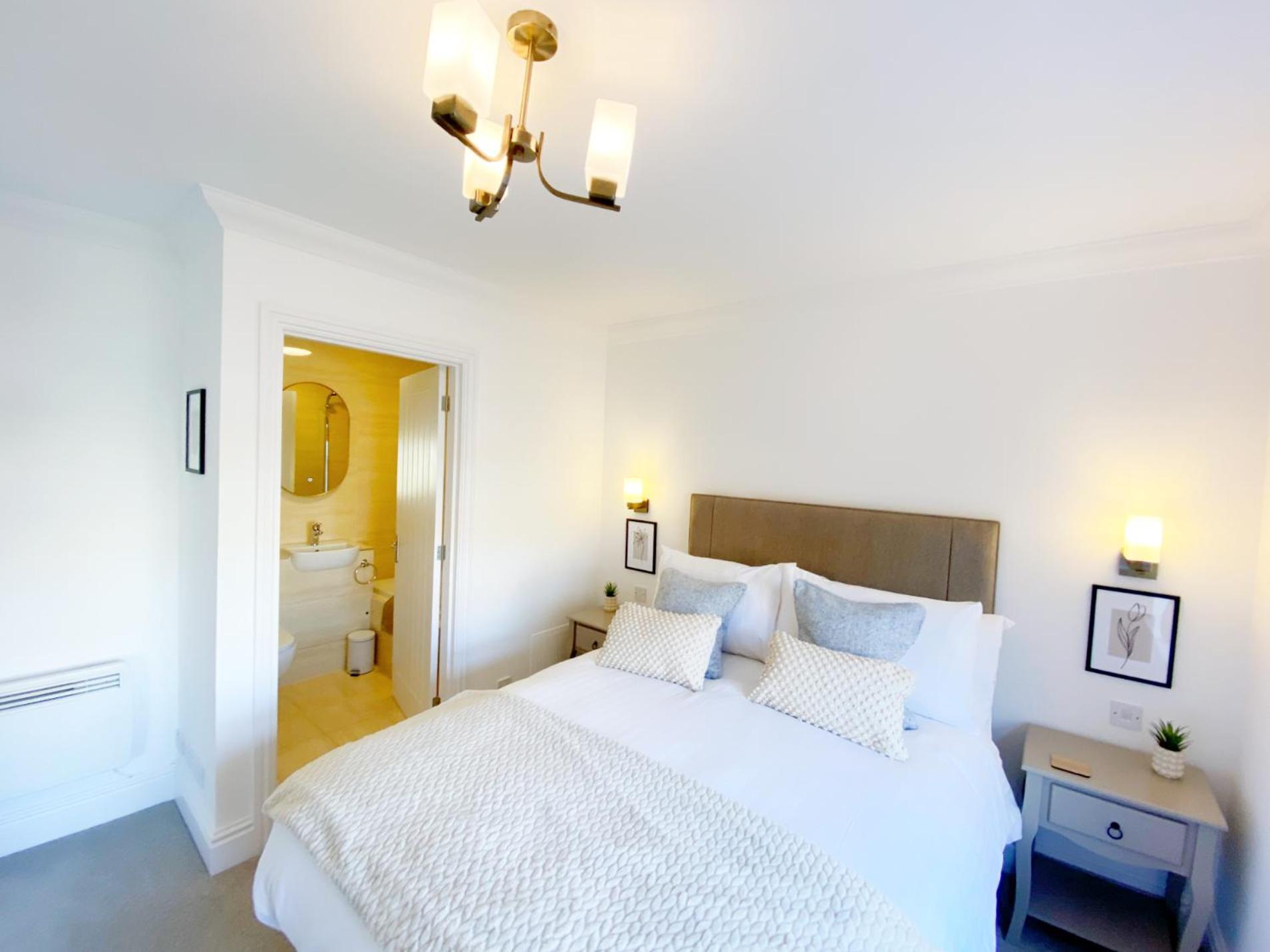The Seaview Suites At The Corbyn Apartments 托基 外观 照片